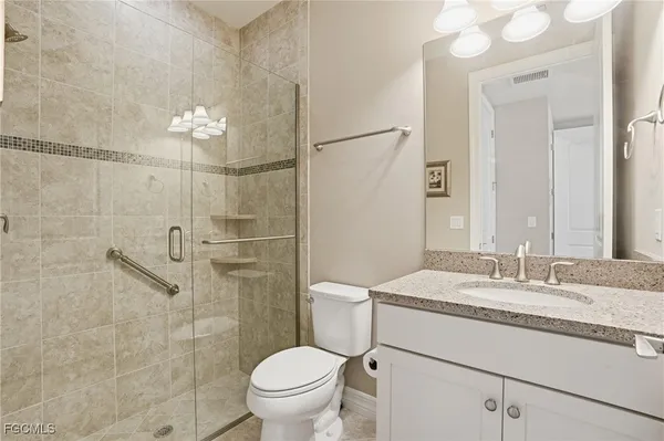 $880,000 | 11745 Bowes Circle, Fort Myers, FL 33913
