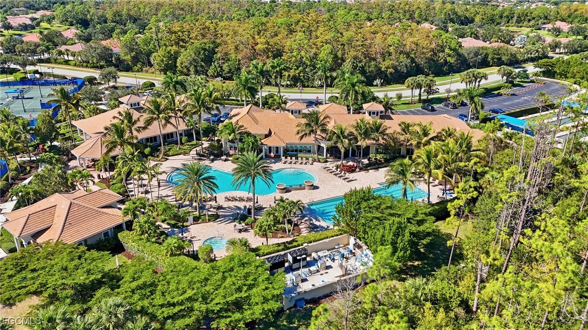 11745 Bowes Circle Fort Myers, FL 33913 - Photo 3 of 45