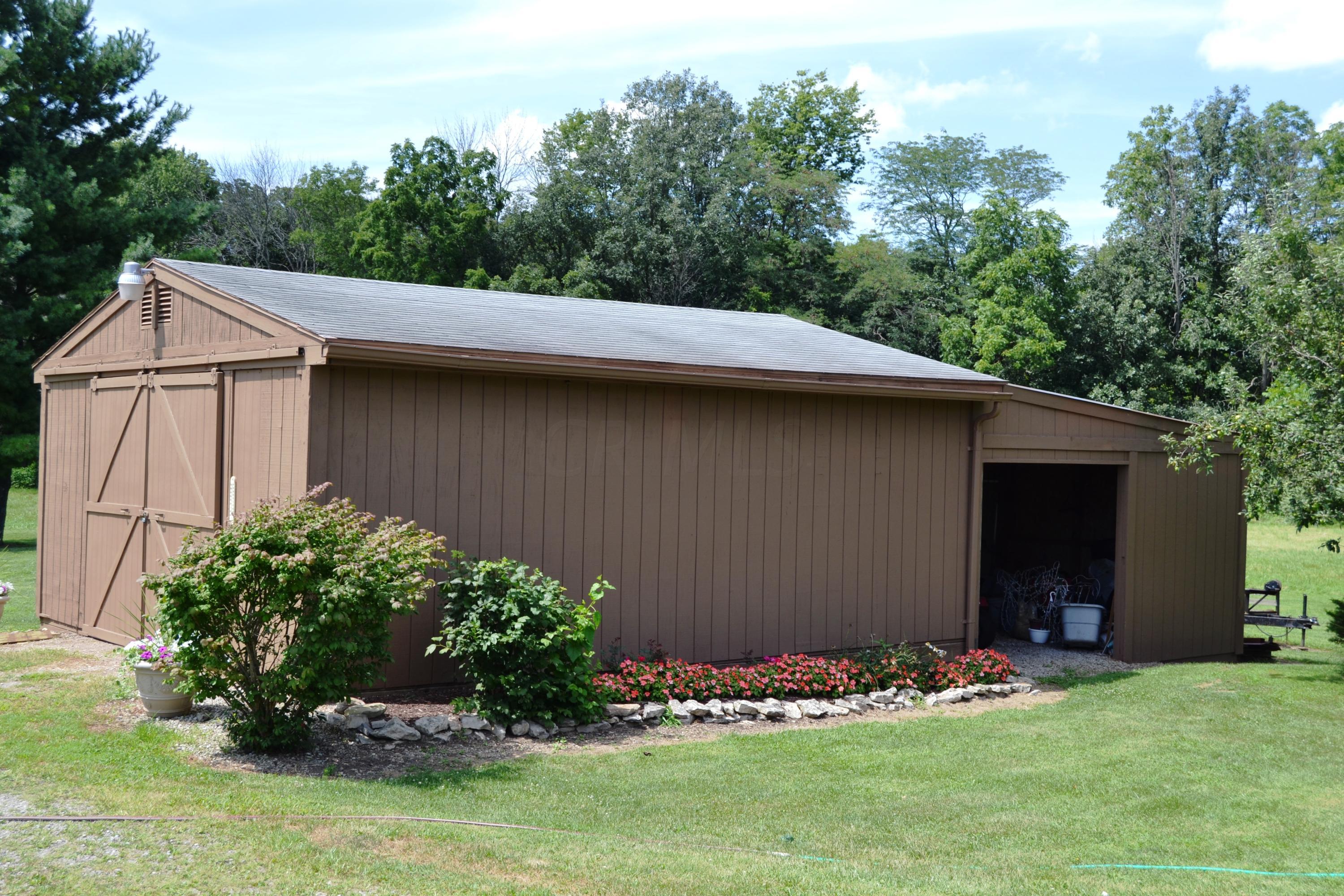 9000 Welsh Road Radnor, OH 43066 - Photo 23 of 28 1 car barn with lean to (20'0 x 12'0).