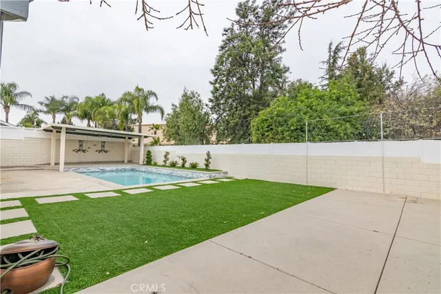 $869,000 | 689 East Cumberland Street, Upland, CA 91786