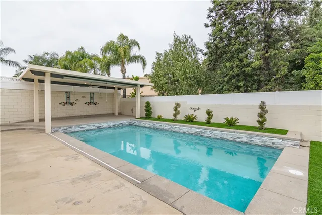 $869,000 | 689 East Cumberland Street, Upland, CA 91786