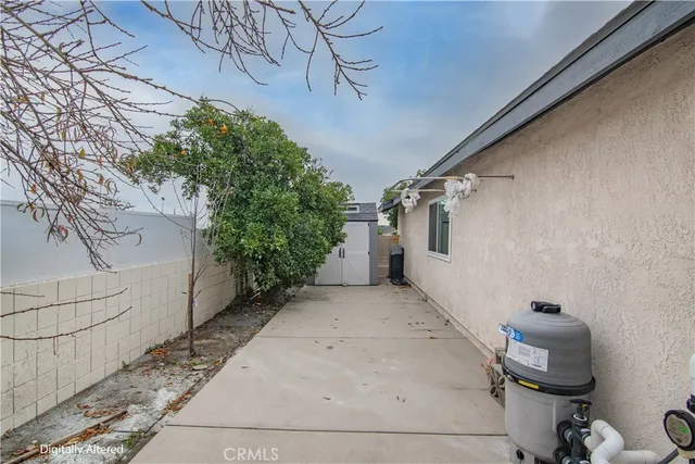 $869,000 | 689 East Cumberland Street, Upland, CA 91786