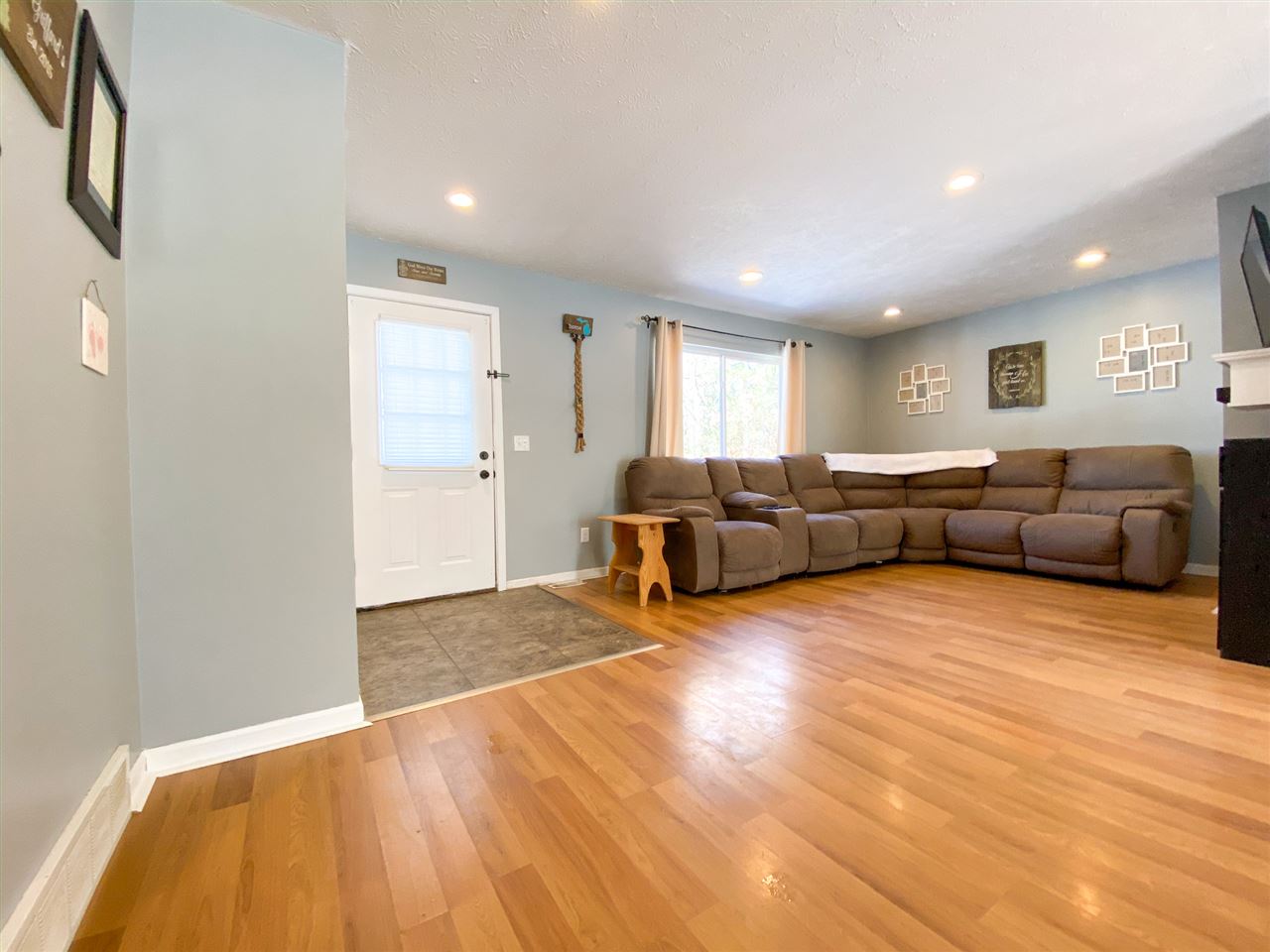 9911 Dell Road Kingsley, MI 49649 - Photo 2 of 22 1872789-1.JPG