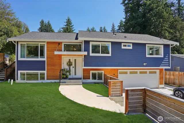 $879,000 | 607 91st Avenue Southeast, Lake Stevens, WA 98258