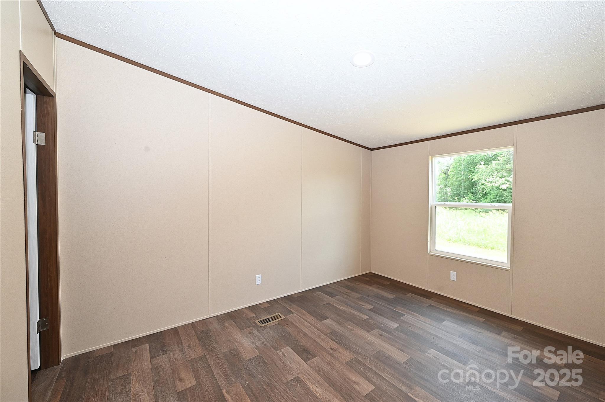 1187 Renno Road Clinton, SC 29325 - Photo 14 of 14 a view of a room that has a window in it