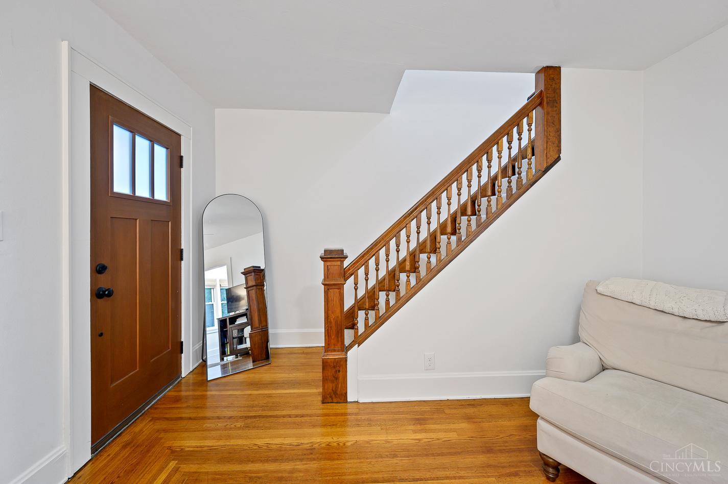 5806 Montgomery Road Cincinnati, OH 45212 - Photo 6 of 36