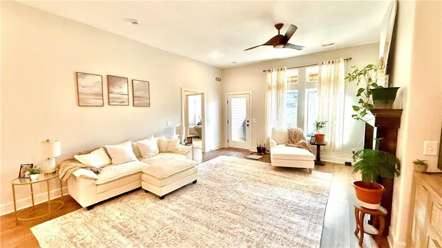 $305,000 | 3000 Sheffield Lane, St. Joseph, MO 64506