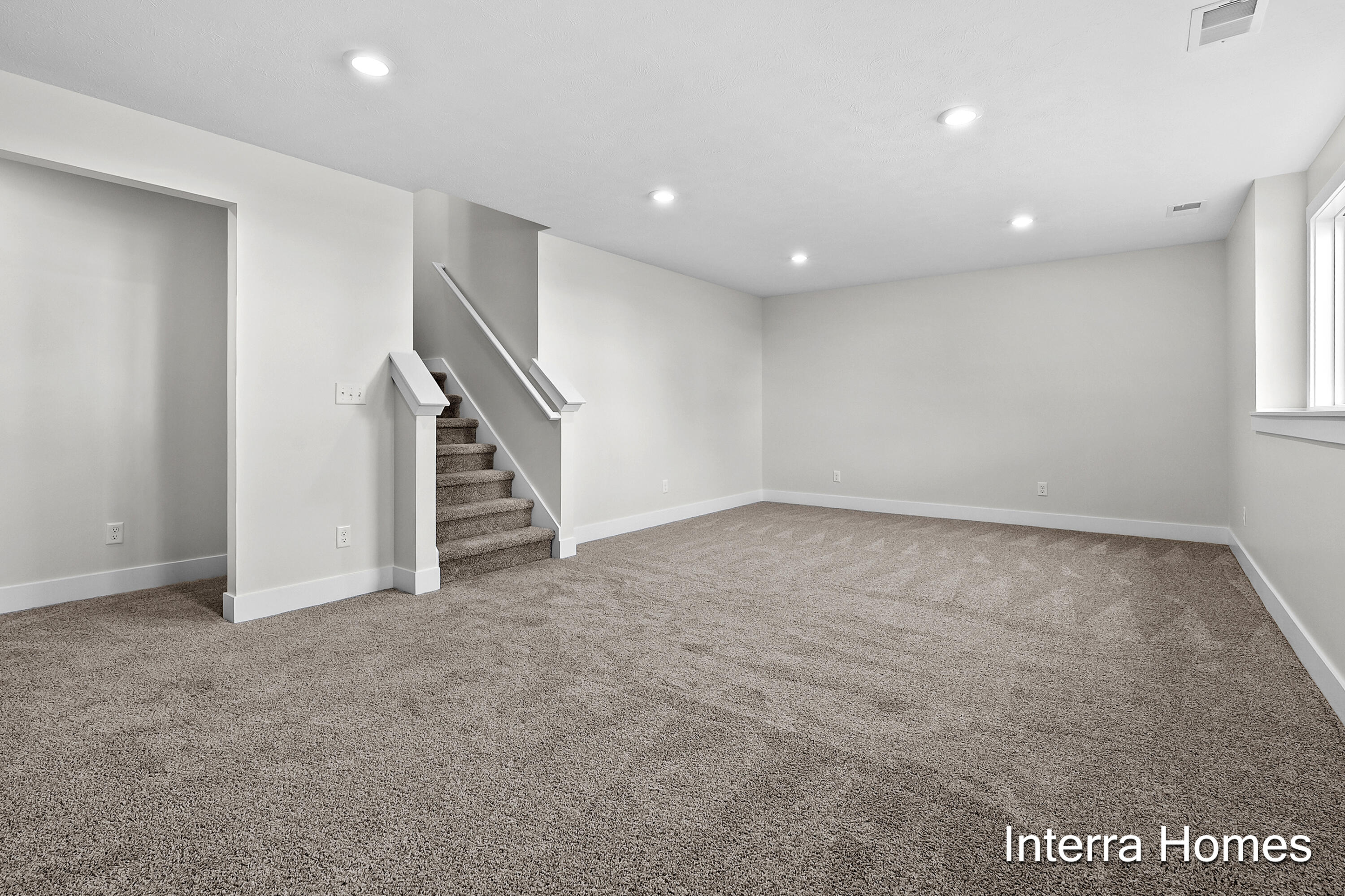 329 Round Hill Road Kalamazoo, MI 49009 - Photo 24 of 34 Round Hill Rd 329 Kalamazoo 49009-24
