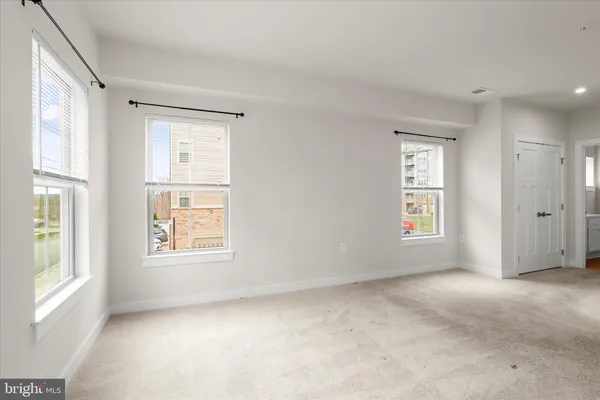 $430,000 | 3422 Angelica Way, Unit 103, Frederick, MD 21704