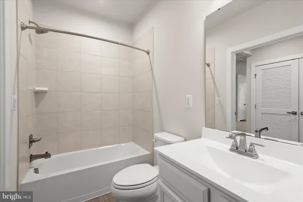 $430,000 | 3422 Angelica Way, Unit 103, Frederick, MD 21704