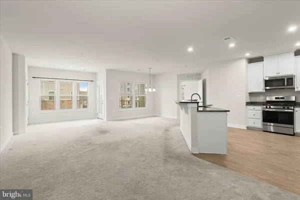 $430,000 | 3422 Angelica Way, Unit 103, Frederick, MD 21704