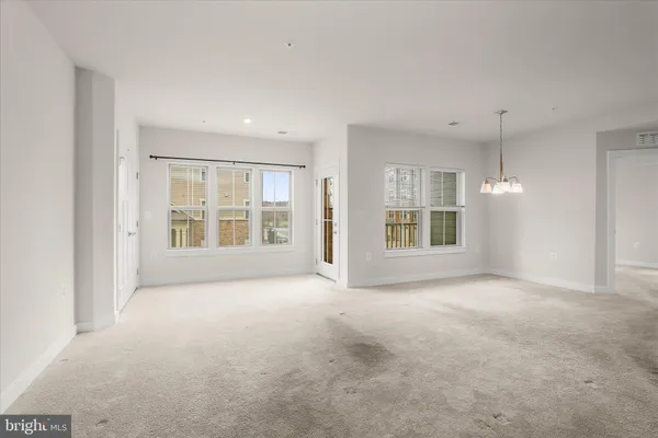 $430,000 | 3422 Angelica Way, Unit 103, Frederick, MD 21704