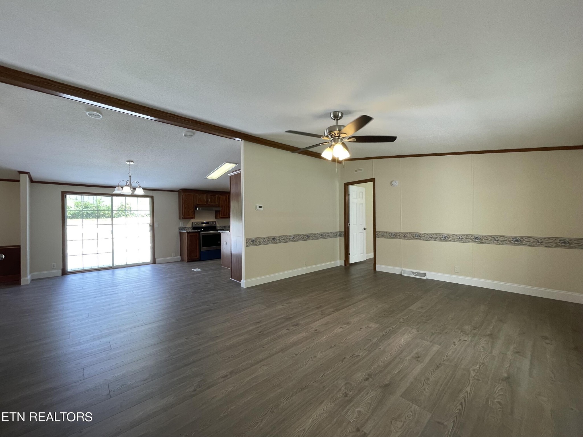 258 Old Tacora Hills Road Clinton, TN 37716 - Photo 6 of 38 Gallery Image 6