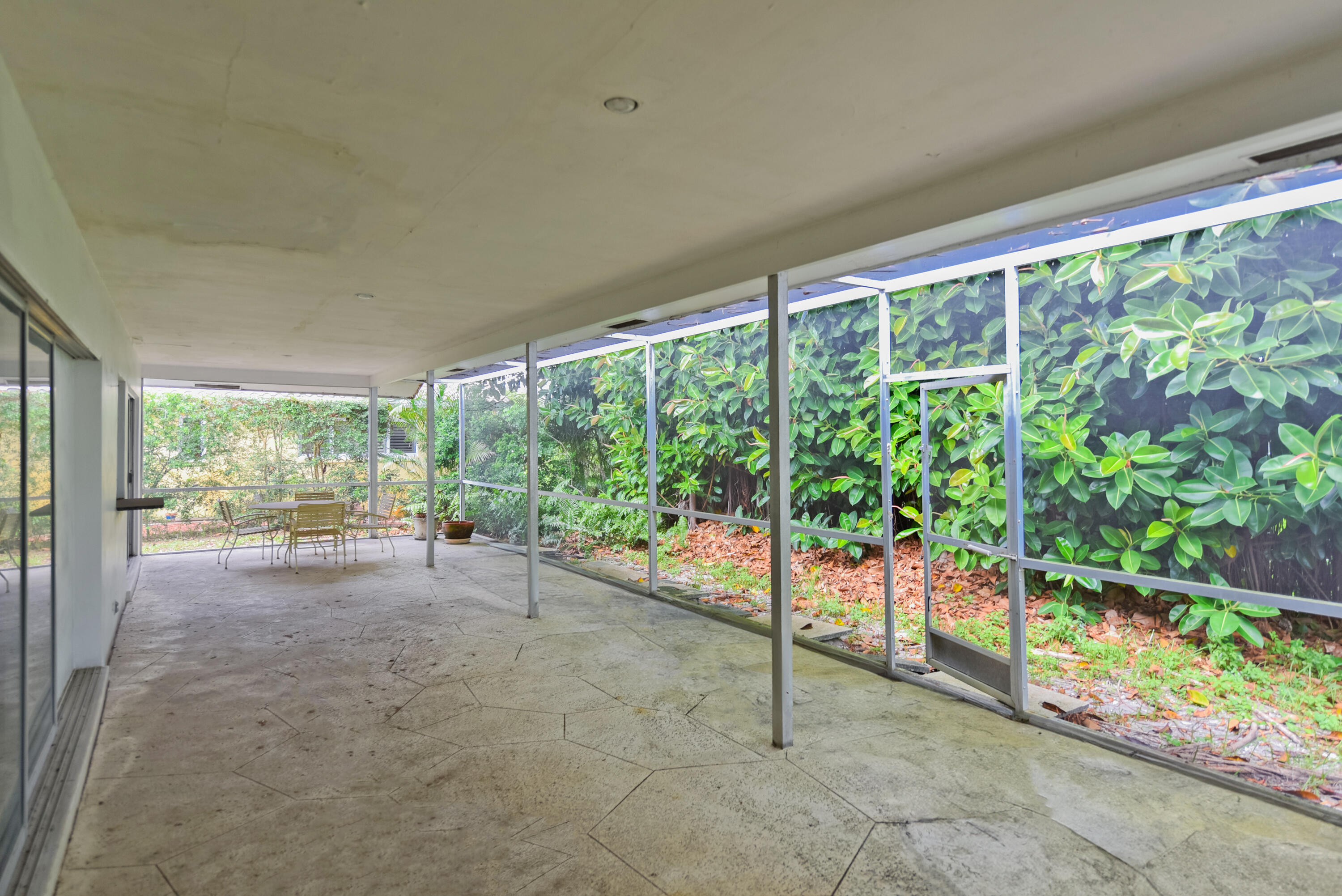 91 Southwest 11th Avenue Boca Raton, FL 33486 - Photo 24 of 29 91 SW 11th Ave_Lois Ronan_2 copy
