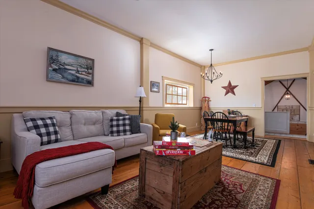 $599,000 | 534 Elm Street, Chester, VT 05143