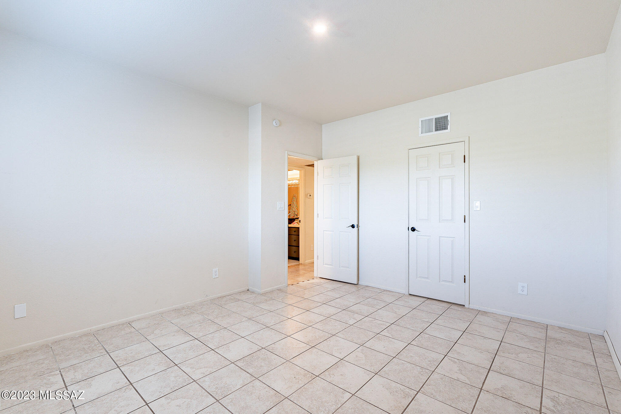 5500 North Valley View Road, Unit 113 Tucson, AZ 85718 - Photo 20 of 33