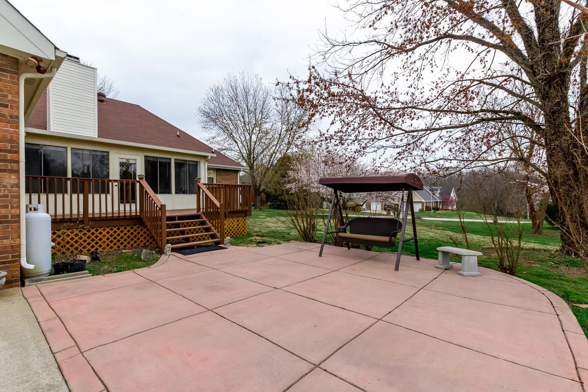 1398 East Rhett Butler Road Clarksville, TN 37042 - Photo 23 of 30 Gallery Image 23