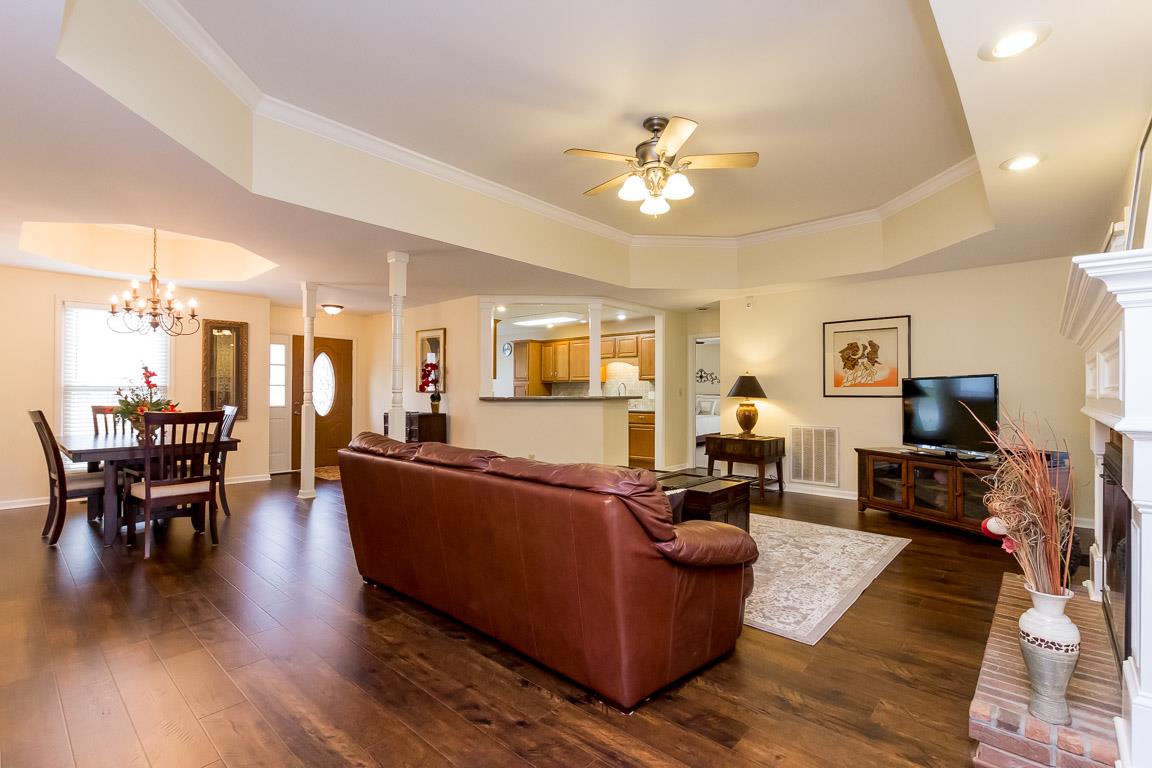 1398 East Rhett Butler Road Clarksville, TN 37042 - Photo 5 of 30 Gallery Image 5