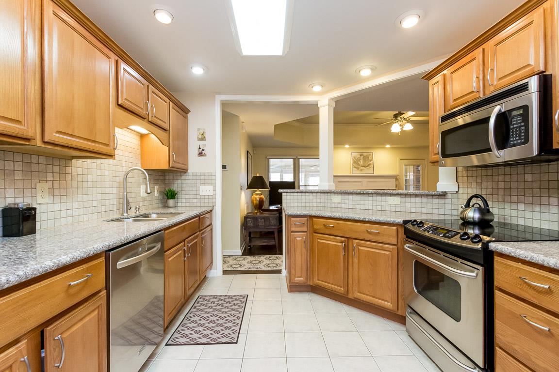 1398 East Rhett Butler Road Clarksville, TN 37042 - Photo 9 of 30 Gallery Image 9