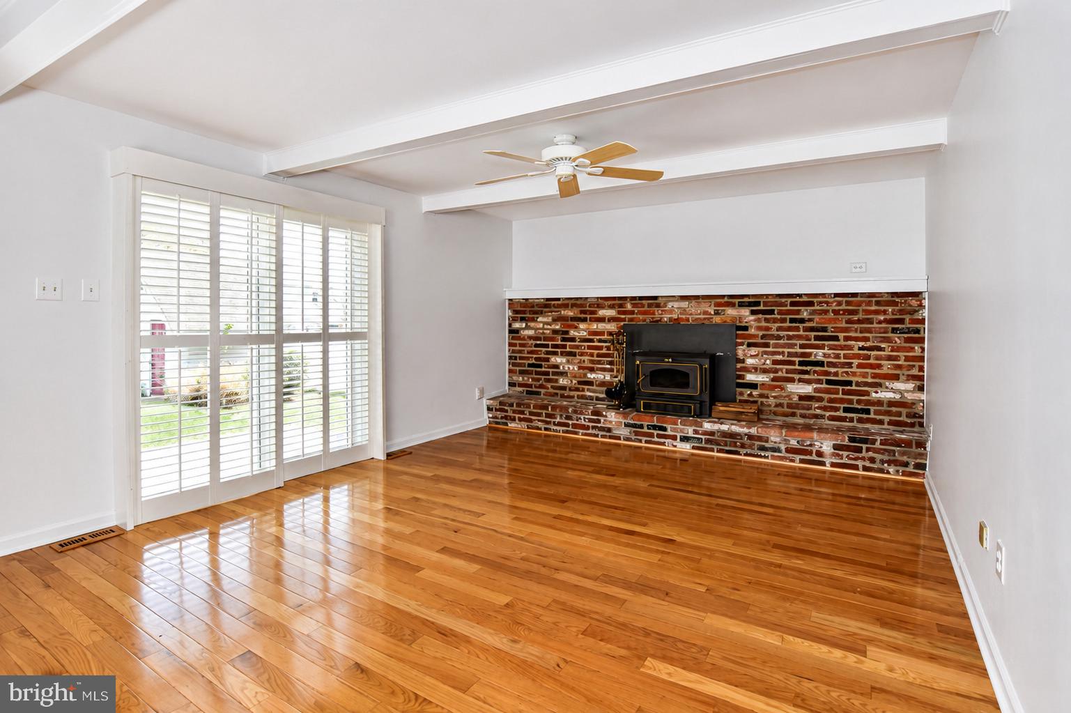 44 Brookline Clementon, NJ 08021 - Photo 9 of 35 Family Room