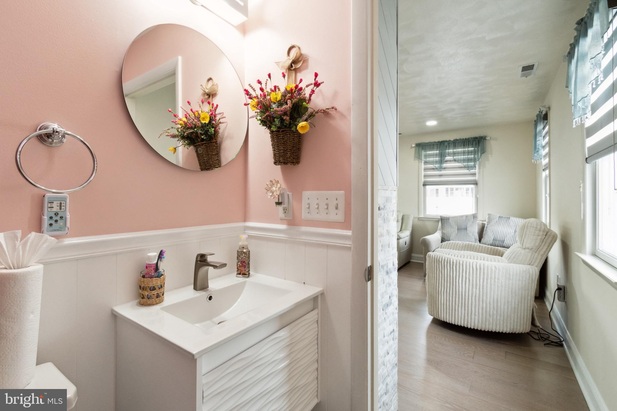 108 Denson Drive Severn, MD 21144 - Photo 12 of 25 Full Bathroom