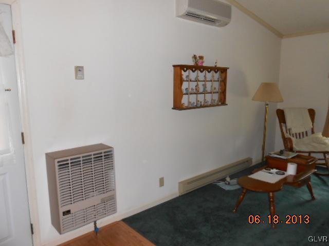 124 Rolling View Road Palmerton, PA 18071 - Photo 4 of 15 a view of workspace