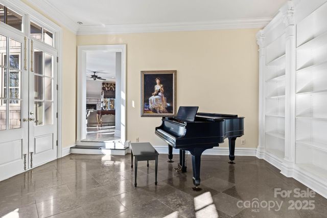 $2,550,000 | 1676 Valle Cay Drive, Vilas, NC 28692