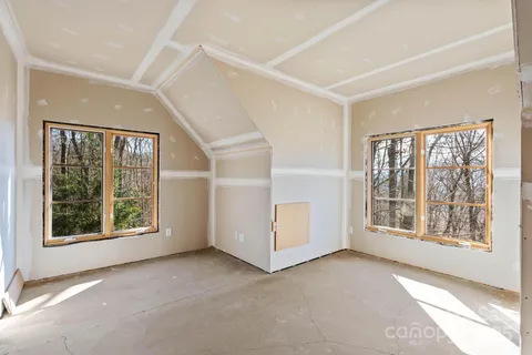 $2,550,000 | 1676 Valle Cay Drive, Vilas, NC 28692