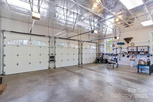 $2,550,000 | 1676 Valle Cay Drive, Vilas, NC 28692