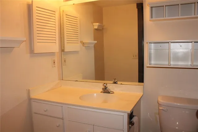 $2,250 | 152 Wild Palm Drive, Unit 152, Bradenton, FL 34210