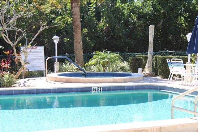 $2,250 | 152 Wild Palm Drive, Unit 152, Bradenton, FL 34210