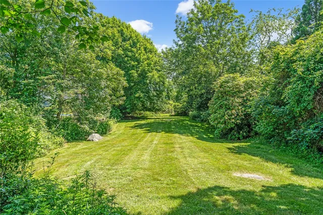 $4,275,000 | 52 Avondale Road, Westerly, RI 02891