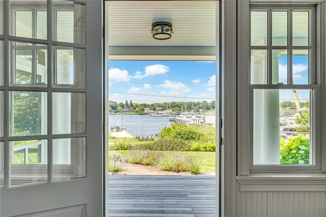 $4,275,000 | 52 Avondale Road, Westerly, RI 02891