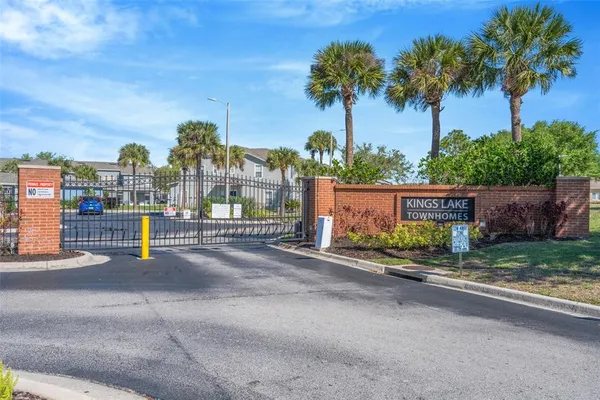 $2,000 | 6765 Lake Rochester Lane, Gibsonton, FL 33534