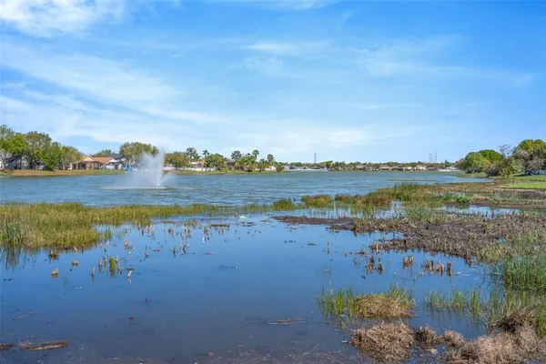 $2,000 | 6765 Lake Rochester Lane, Gibsonton, FL 33534
