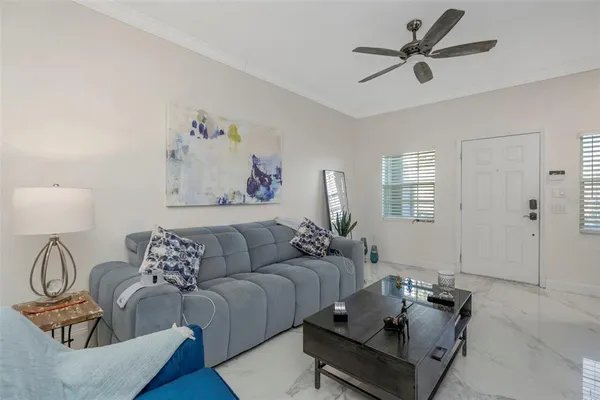 $2,000 | 6765 Lake Rochester Lane, Gibsonton, FL 33534