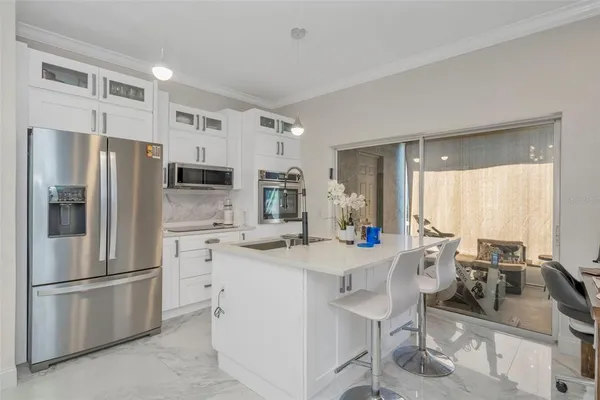 $2,000 | 6765 Lake Rochester Lane, Gibsonton, FL 33534