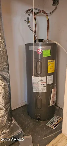 $165,000 | 895 Via Esmeralda, Rio Rico, AZ 85648