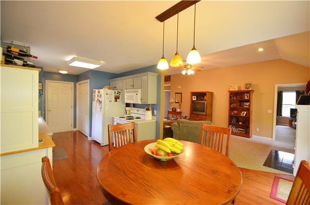 805 Sunset Point Mount Juliet, TN 37122 - Photo 7 of 15 Kitchen Open To Great Room Perfect For Entertaining!