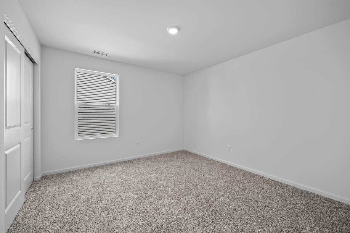 2461 Tahoe Lane Pingree Grove, IL 60140 - Photo 13 of 34 an empty room with a window
