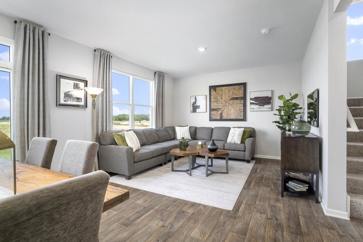2461 Tahoe Lane Pingree Grove, IL 60140 - Photo 19 of 34 a living room with furniture potted plant and window