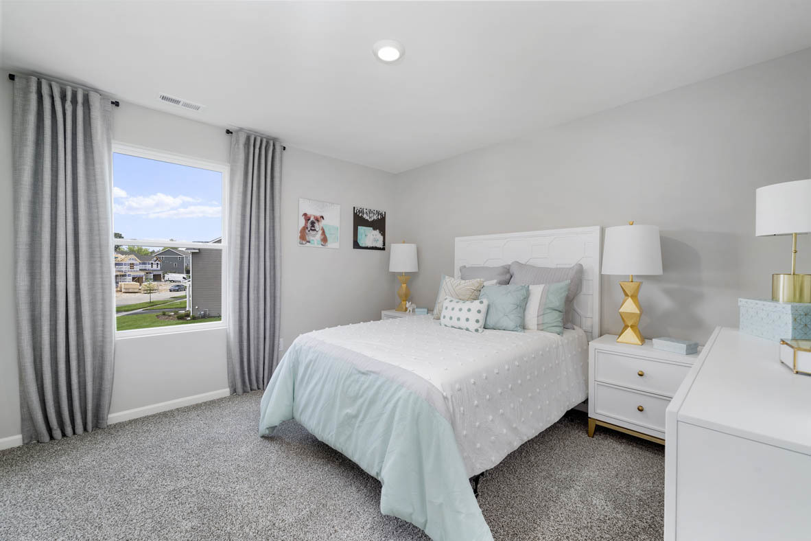 2461 Tahoe Lane Pingree Grove, IL 60140 - Photo 32 of 34 a bedroom with a bed and a window