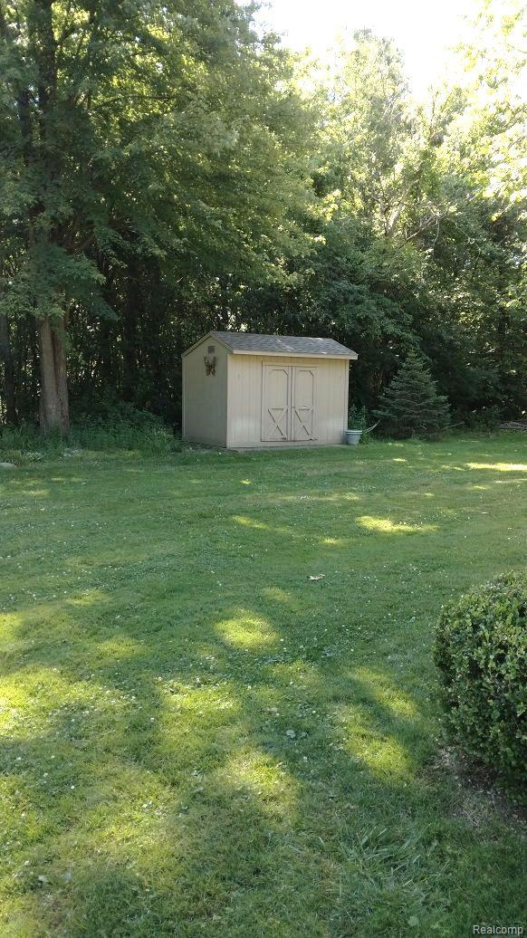 1815 Alsdorf Avenue Rochester, MI 48309 - Photo 11 of 99 Gallery Image 11