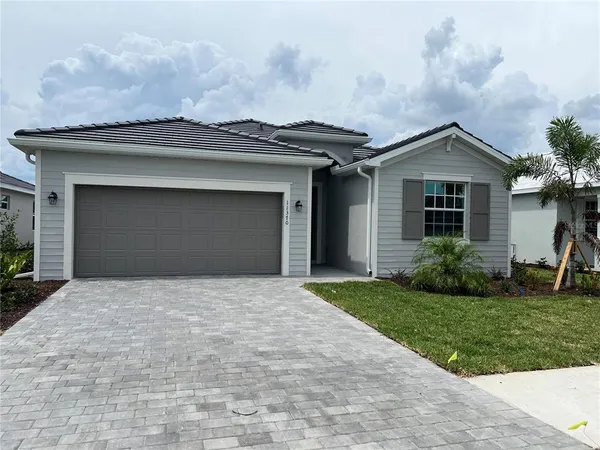 $2,600 | 11370 Burgundy Drive, Venice, FL 34293