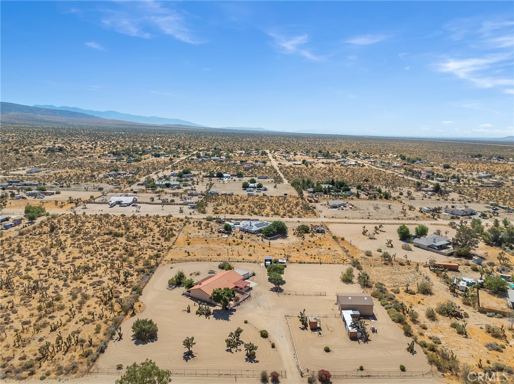12274 Mountain Road Pinon Hills, CA 92372 - Photo 14 of 110