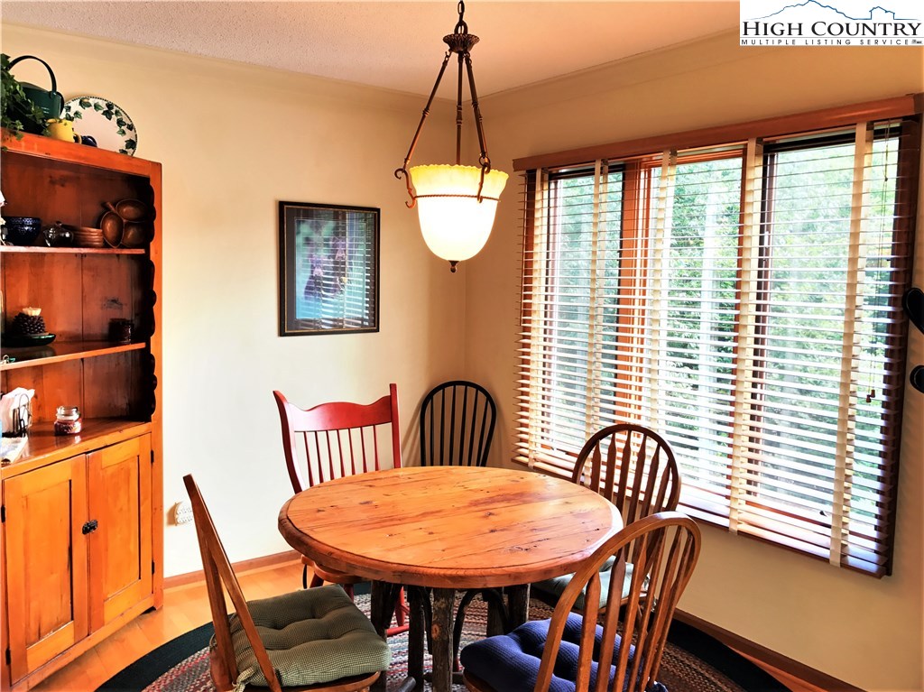 250 Ridgeview Road, Unit 72 Sugar Mountain, NC 28604 - Photo 7 of 18 Gallery Image 7
