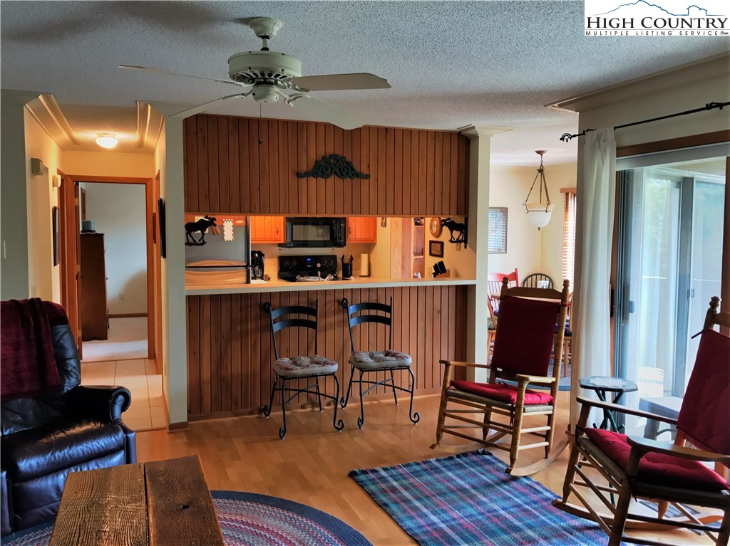 250 Ridgeview Road, Unit 72 Sugar Mountain, NC 28604 - Photo 10 of 18 Gallery Image 10