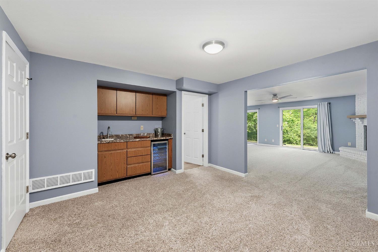 8196 Riversedge Circle Maineville, OH 45039 - Photo 35 of 59