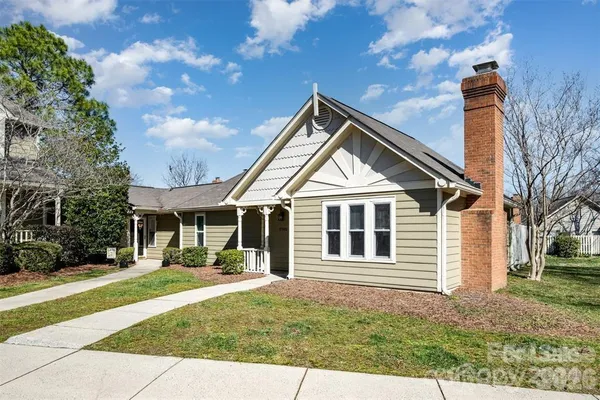$1,650 | 2745 Von Thuringer Court, Charlotte, NC 28210