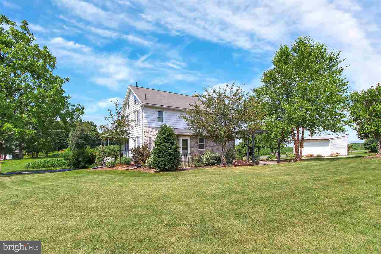 290 Woods Road Abbottstown, PA 17301 - Photo 3 of 23